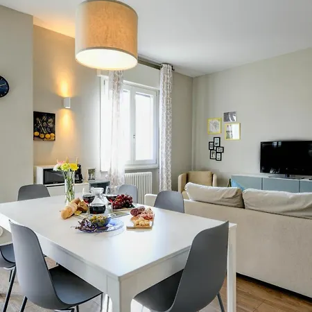 Apartment Desenzanoloft Official Partner Marriott Homes & - Bacco Family