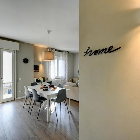Apartment Desenzanoloft Official Partner Marriott Homes & - Bacco Family