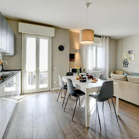 Desenzanoloft Official Partner Marriott Homes & - Bacco Family Desenzano del Garda
