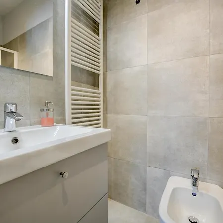 Desenzanoloft Official Partner Marriott Homes & - Bacco Family Apartment Desenzano del Garda