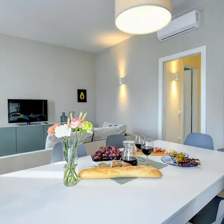 Desenzanoloft Official Partner Marriott Homes & - Bacco Family Apartment